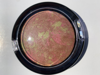 Luxusní kompaktní pudr s tvářenkou 2 v 1 Melange (Bronzer)